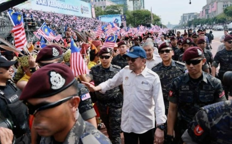 Anwar hails human graphic performance as nation’s best in history