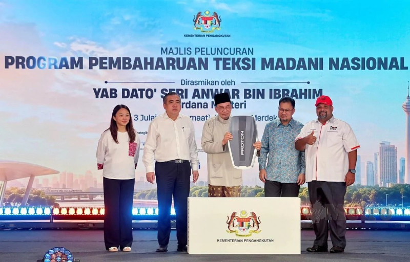 Anwar approves additional RM10 million grant to help taxi drivers replace ageing vehicles