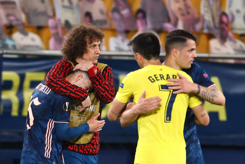 Villarreal stand in way of Arsenal v Man Utd Europa League showdown