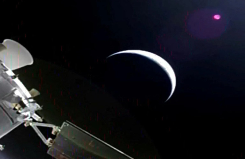 Artemis II astronauts reflect on record-breaking lunar journey as splashdown nears