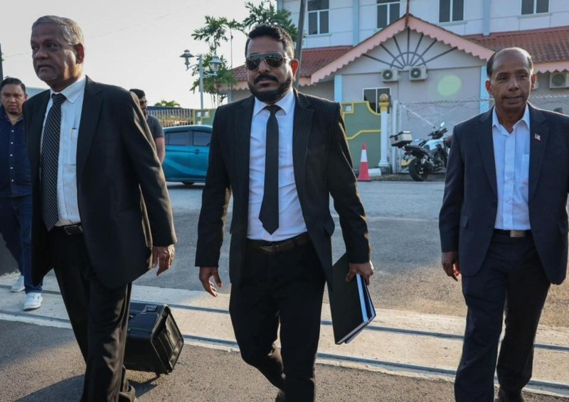 Kula clarifies presence in court with activist