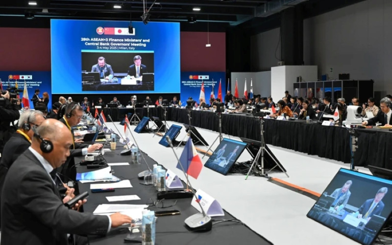 Japan, China, South Korea, ASEAN enhance regional financial safety net