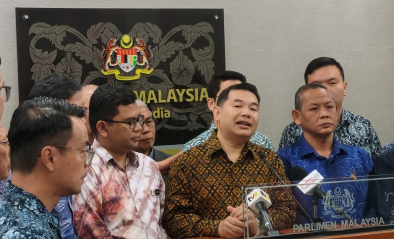 'Don't push us against the wall' - PKR MPs say over proposed constitutional amendments