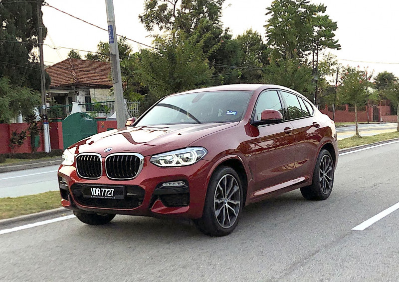 Eight reasons to go test drive a BMW X4 - Daniel Fernandez