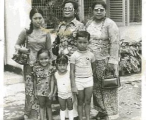 Malaysian fashion throughout the decades 