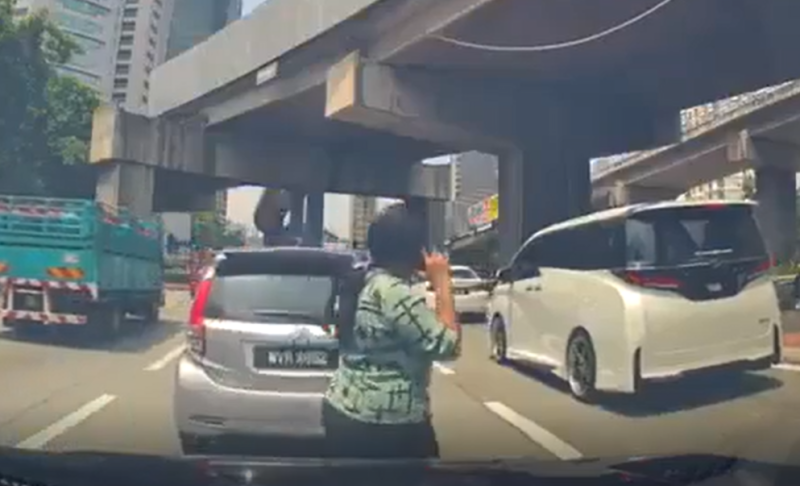 Calls grow for crackdown on ‘distracted walking’ after Bangsar collision