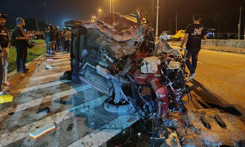 Tyre blowout leaves infant fighting for life in early-morning crash