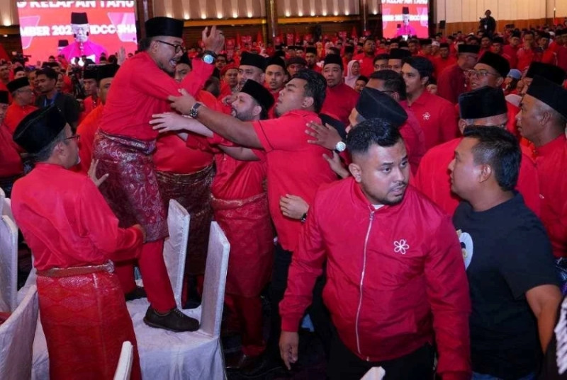 Muhyiddin’s position said to remain intact as calls for leadership renewal resonnate