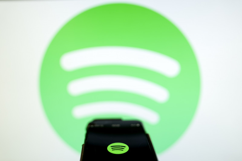 Spotify shares drop on slower growth projection amid Joe Rogan controversy