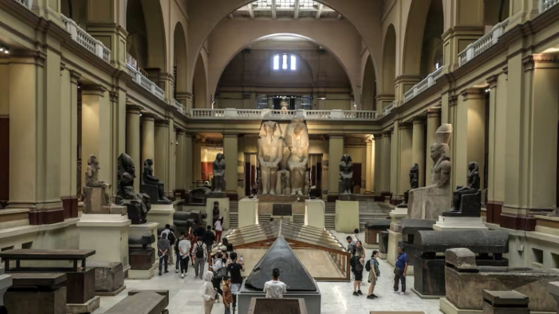 Ancient gold bracelet stolen and melted down in shocking Cairo museum theft