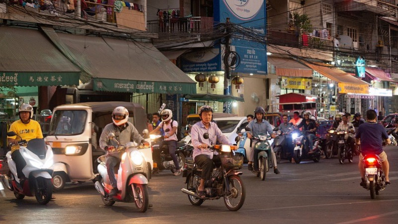 Cambodia lifts outdoor mask mandate amid high Covid-19 vaccination rates