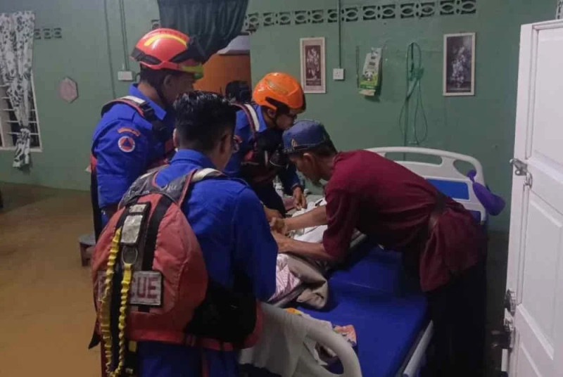 Floods displace residents in Perak and Kedah, while 19 homes are hit in Pahang