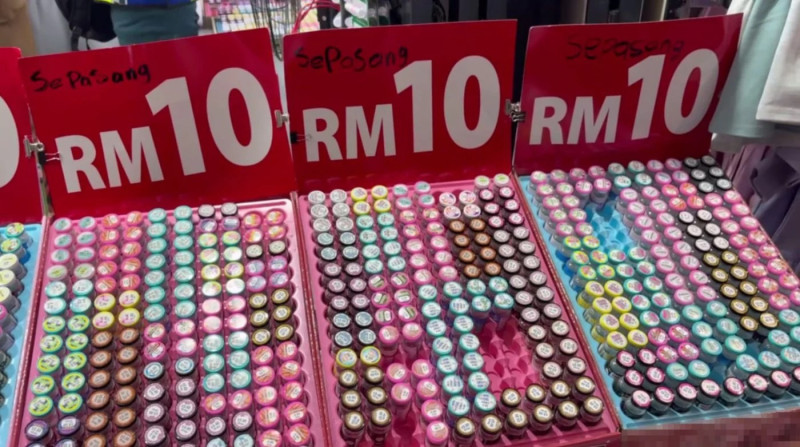 Lax oversight feared as cheap contact lenses flood Kuala Lumpur market