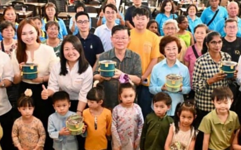 Bringing own containers marks 3rd step to Penang’s No Single-Use Plastic’ campaign