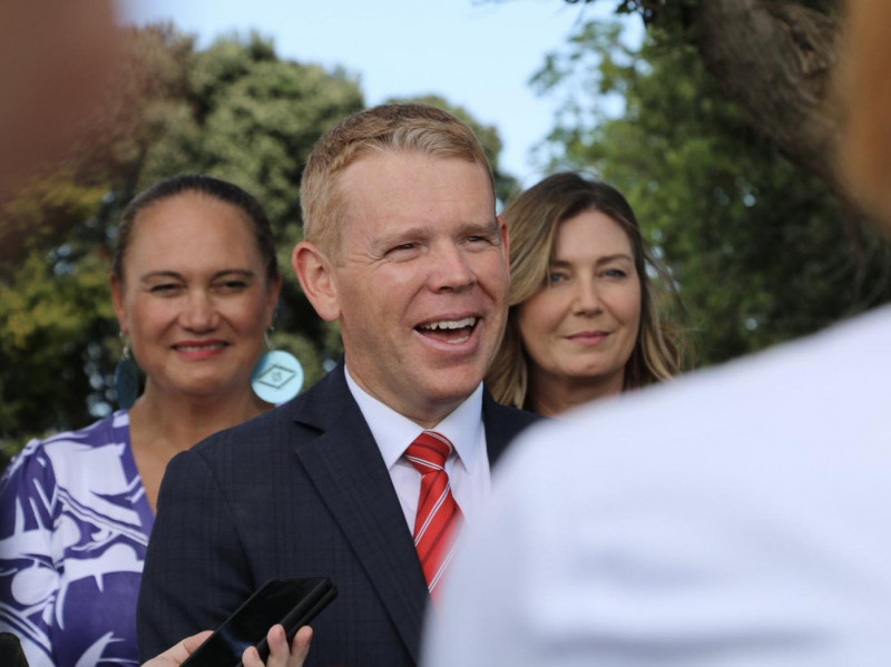 Chris Hipkins sworn in as New Zealand prime minister