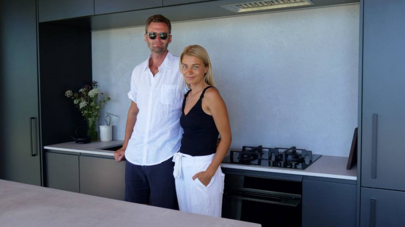 New Zealand couple trapped in Iran leave ‘safe and well’