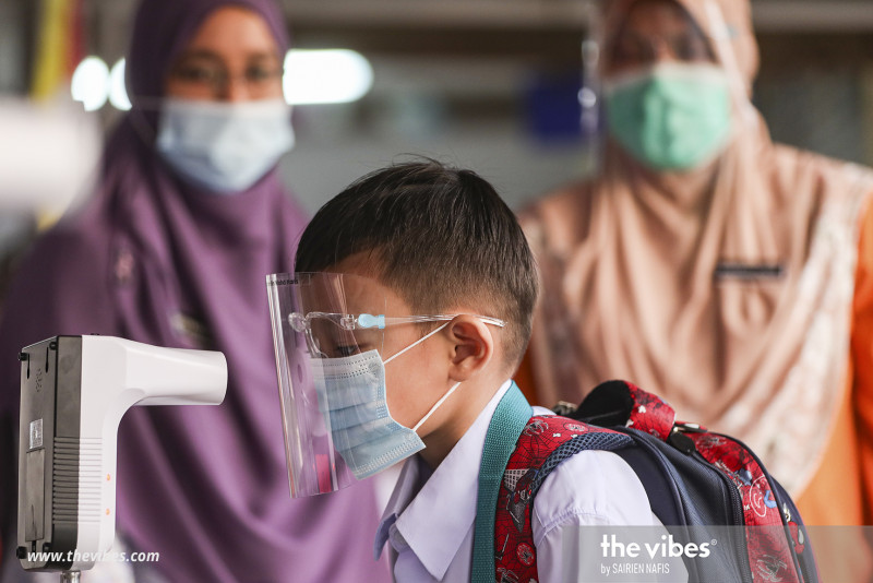 17 Johor schools shut over Covid-19