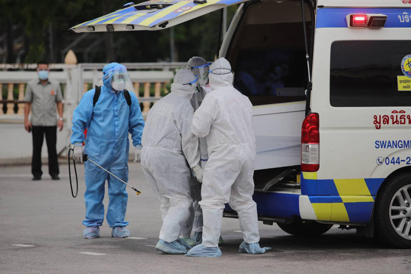 Thai morgue workers fatigued as new Covid-19 cases top 20,000