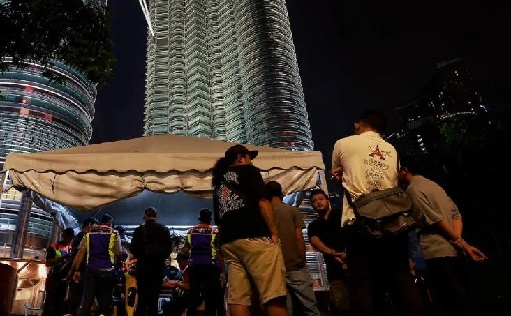 City Hall cracks down on illegal street photographers, seizes 32 pieces of equipment in KL hotspots