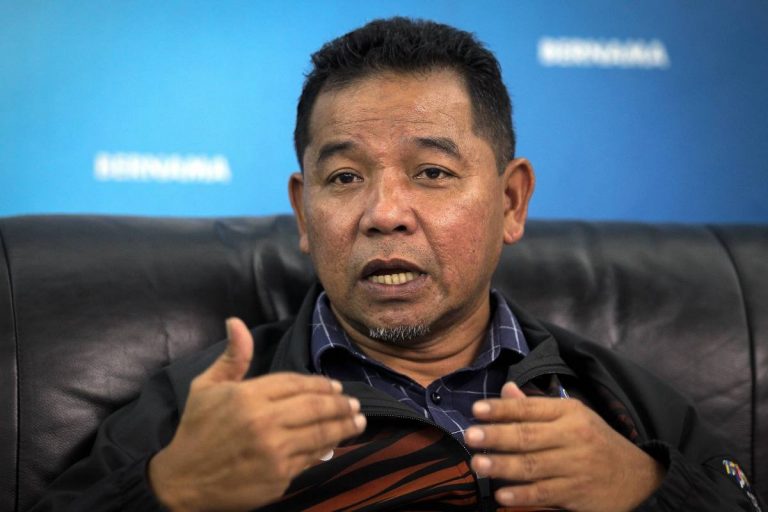 Swimmer Welson leaves national squad over strict training regime, says Shapawi 