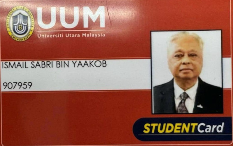 Former PM Ismail Sabri goes back to university, hails 'lifelong learning'