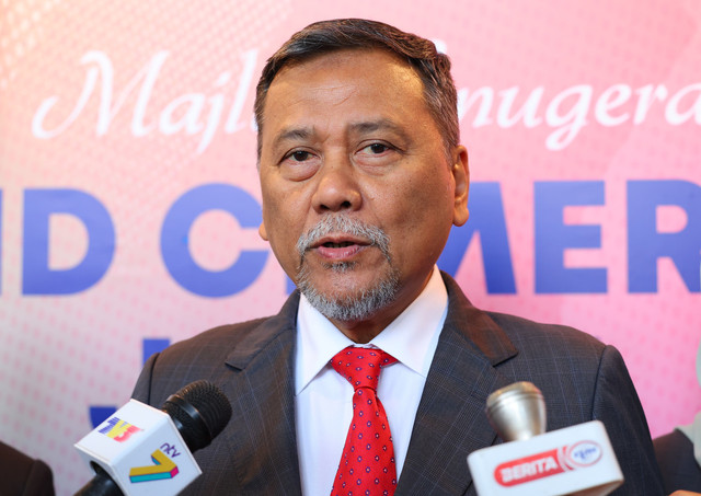 Govt allocates RM64.8 mil to Jakoa for Orang Asli education