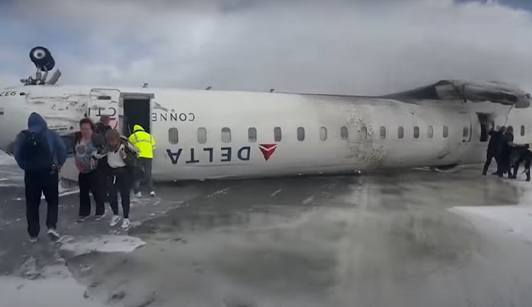 At least 18 injured after plane crashes and flips on landing in Toronto