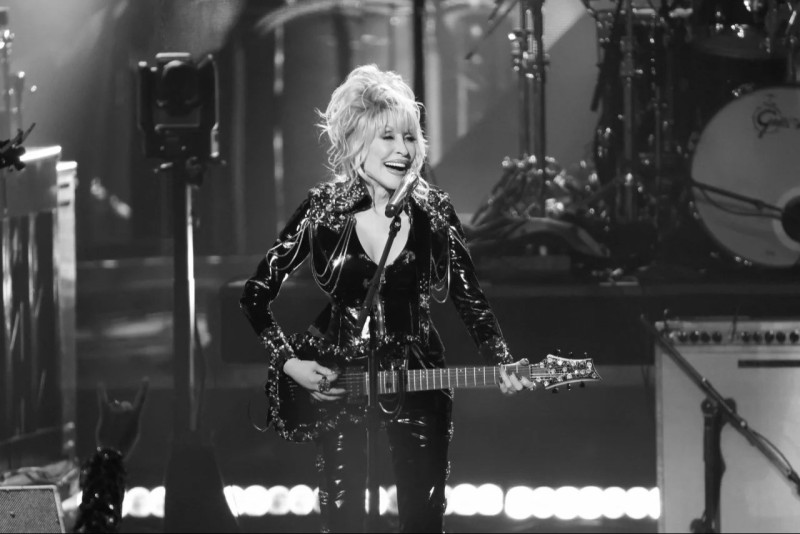 ‘Queen of Country’, Dolly Parton dies at 80