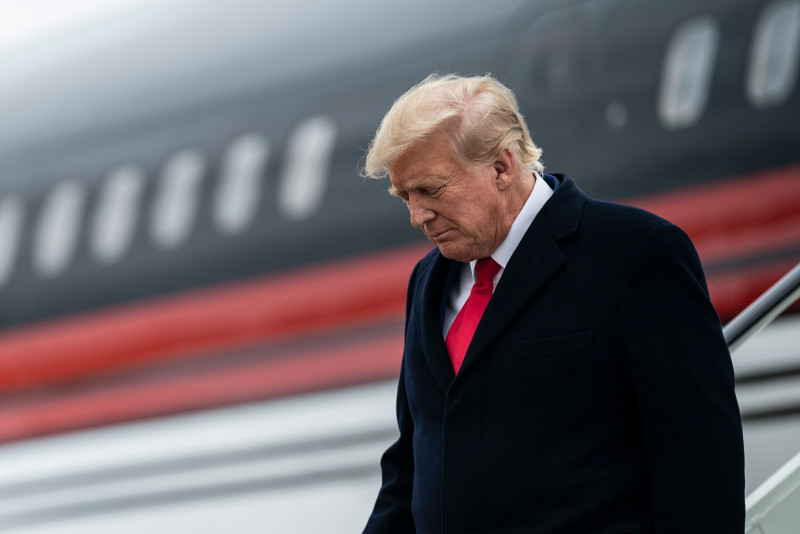 After diplomatic blitz on Ukraine and Gaza, Trump moves to passenger seat