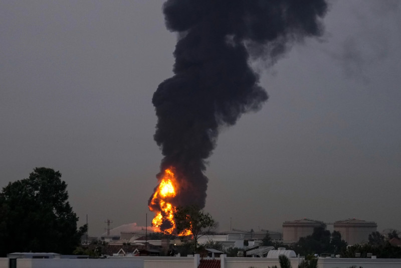 How long does Israel plan to continue striking Iran?