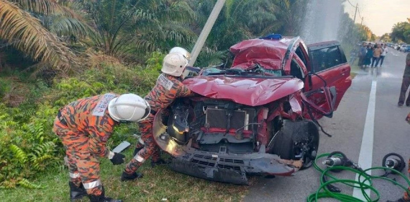 Three killed in Dungun crash as witness recounts desperate rescue effort