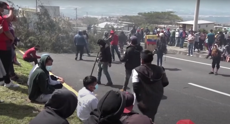 Indigenous protesters in Ecuador defy state of emergency