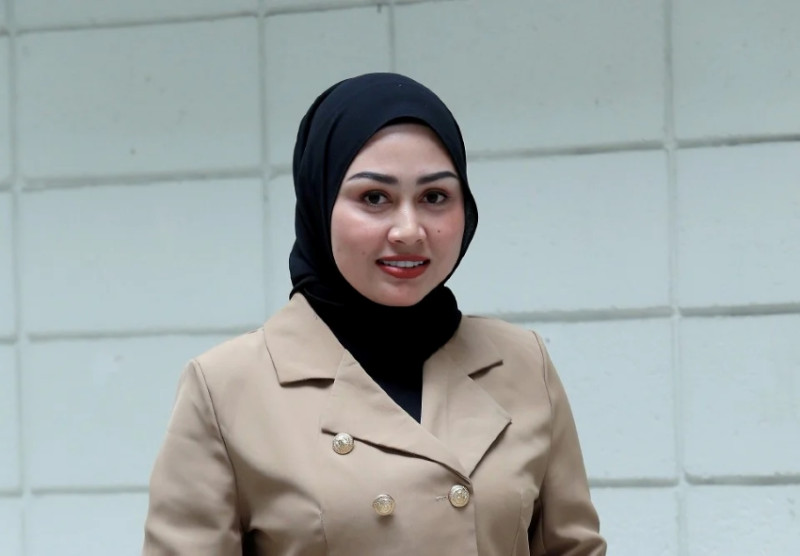 Thai court frees Malaysian singer Eda Ezrin after nine-month detention