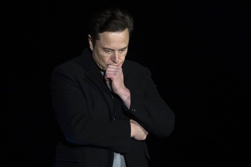Twitter users vote to oust Elon Musk as CEO