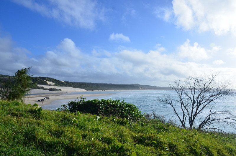 Storms help Australia contain Unesco heritage island fire