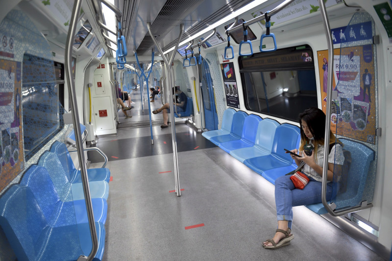 MRT Kajang Line worker tests positive for Covid-19