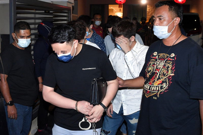 Cops bust prostitution, fraud syndicate; seize RM2.5 mil 