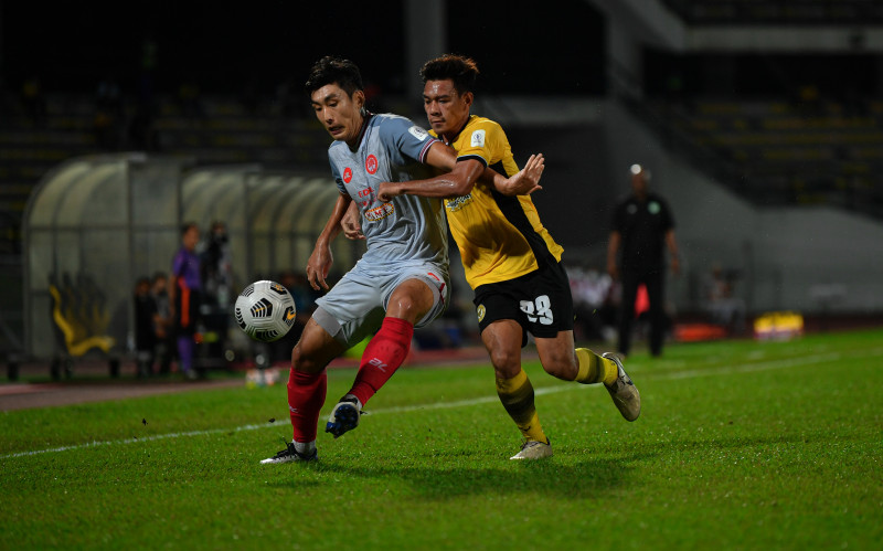 Perak fall at home again