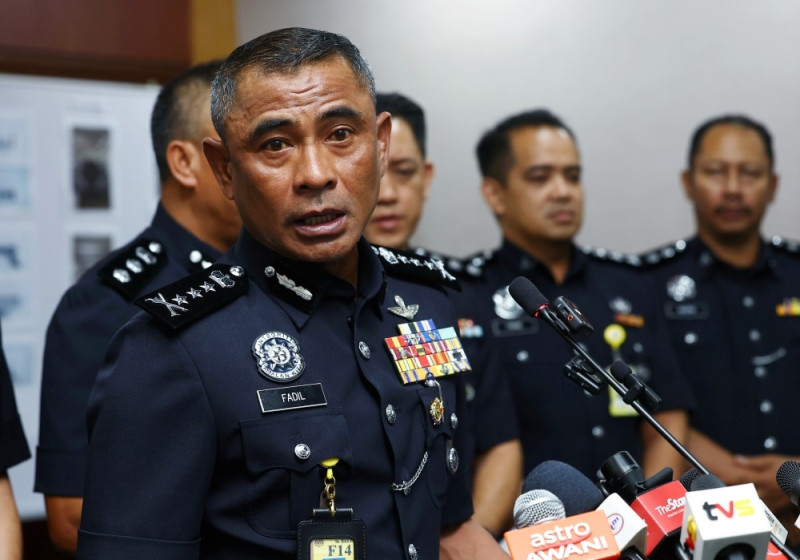 KL World Cup betting call centre in unlicensed entertainment premises busted
