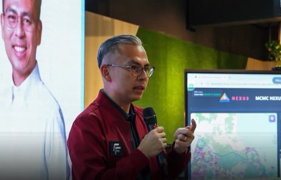 Telco identifies suspect in data breach as MCMC demands full report