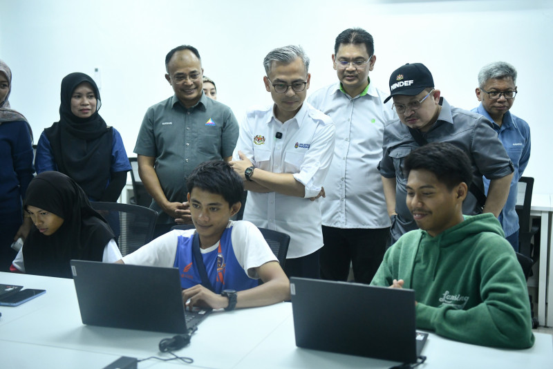 Pulau Banggi digital hub wins global award as Malaysia strengthens rural connectivity