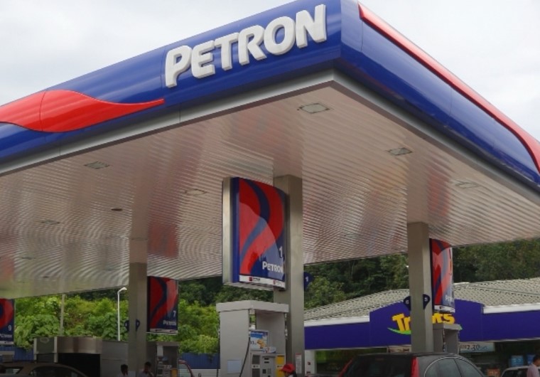 Petron probes RON95 contamination claims after vehicle complaints