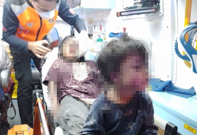 Four including two children injured in Kepong apartment fire: Fire Dept
