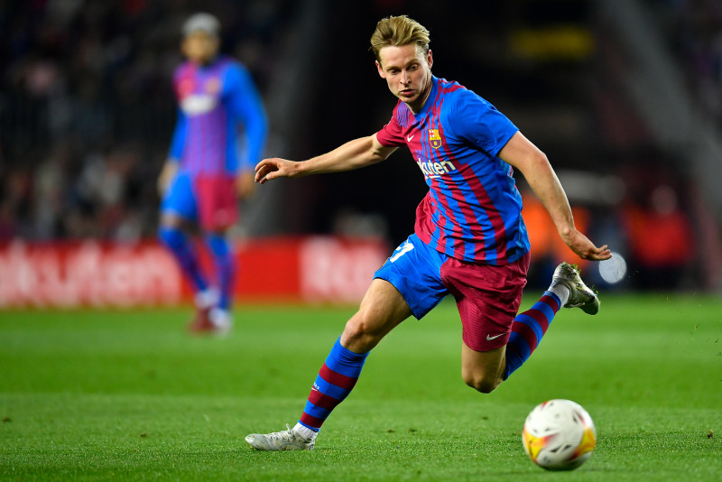 Barca may consider selling De Jong due to financial difficulties: Xavi