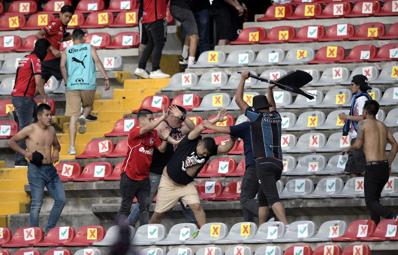 22 wounded as violence erupts at Mexican football match 