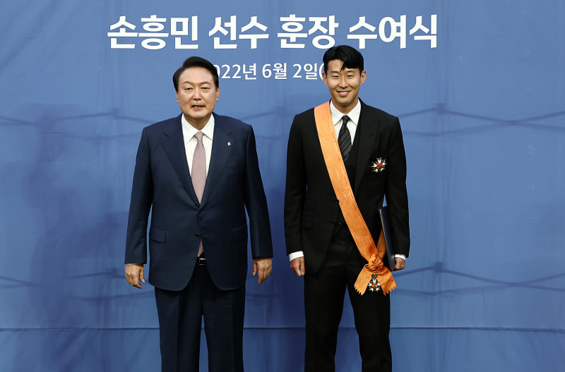 Spurs forward Son awarded South Korea’s top sporting honour