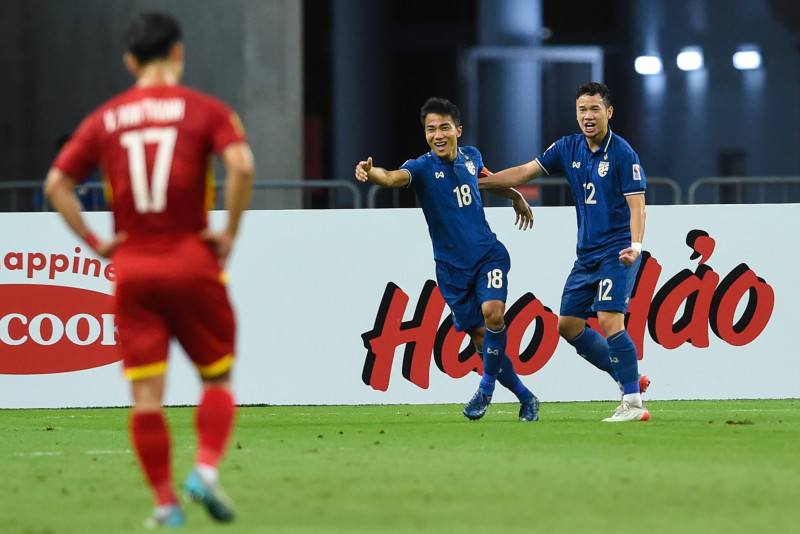 AFF Cup: Chanathip's brace leads Thailand closer to final