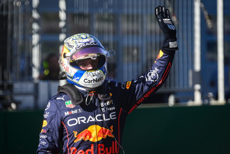 Verstappen claims pole in Austria, double disaster for Mercedes