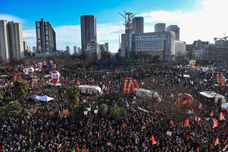 Most French people support strikes against pension reform: poll