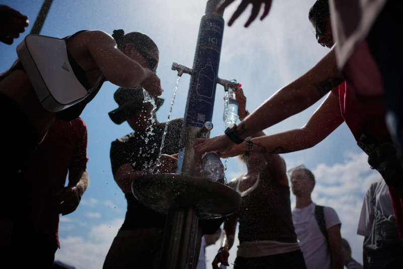 France heatwave death toll rises to nearly 5,800 as extreme temperatures trigger record mortality